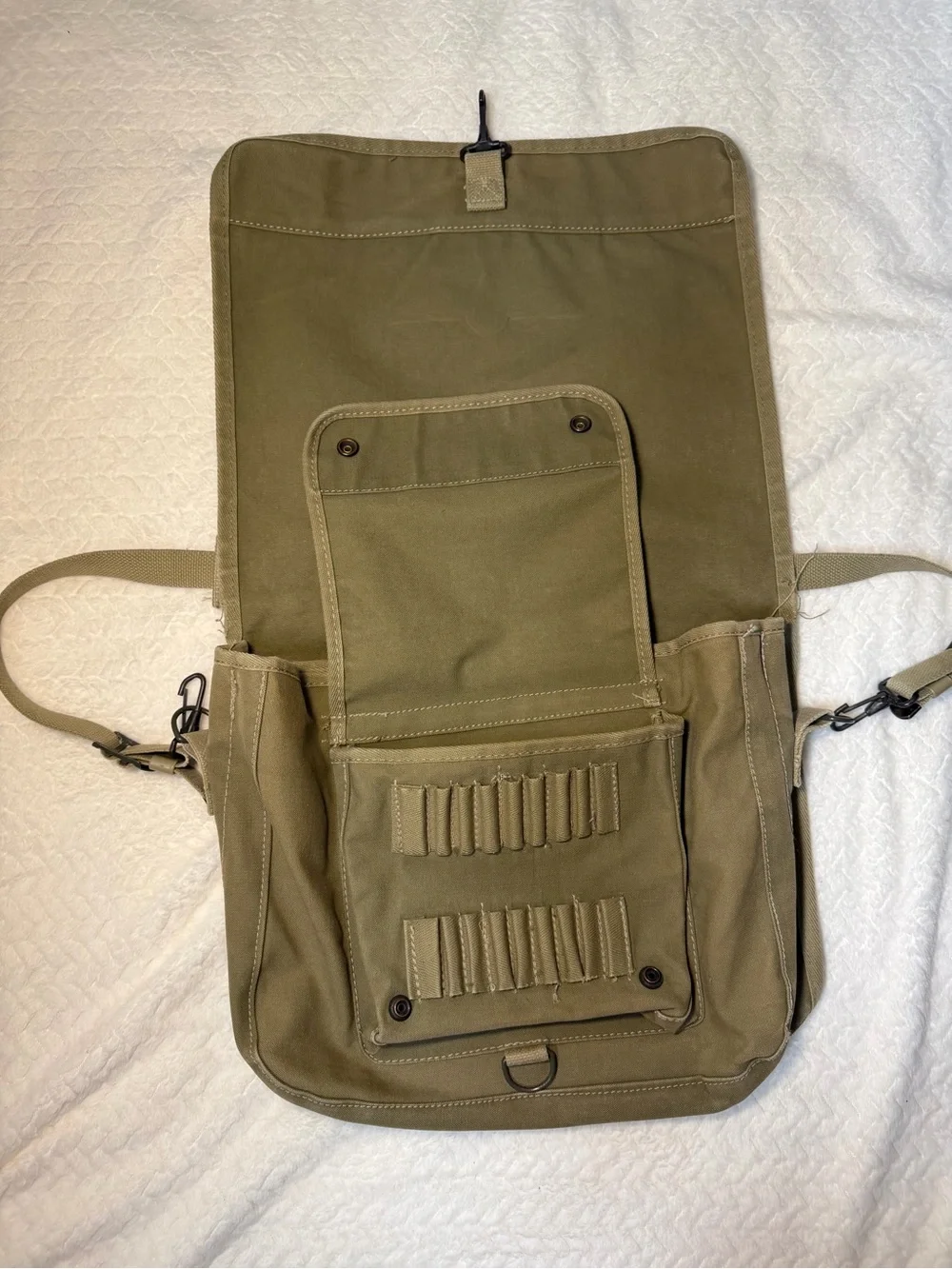Banana Republic Vintage Khaki Messenger Bag 1980’s Safari Travel